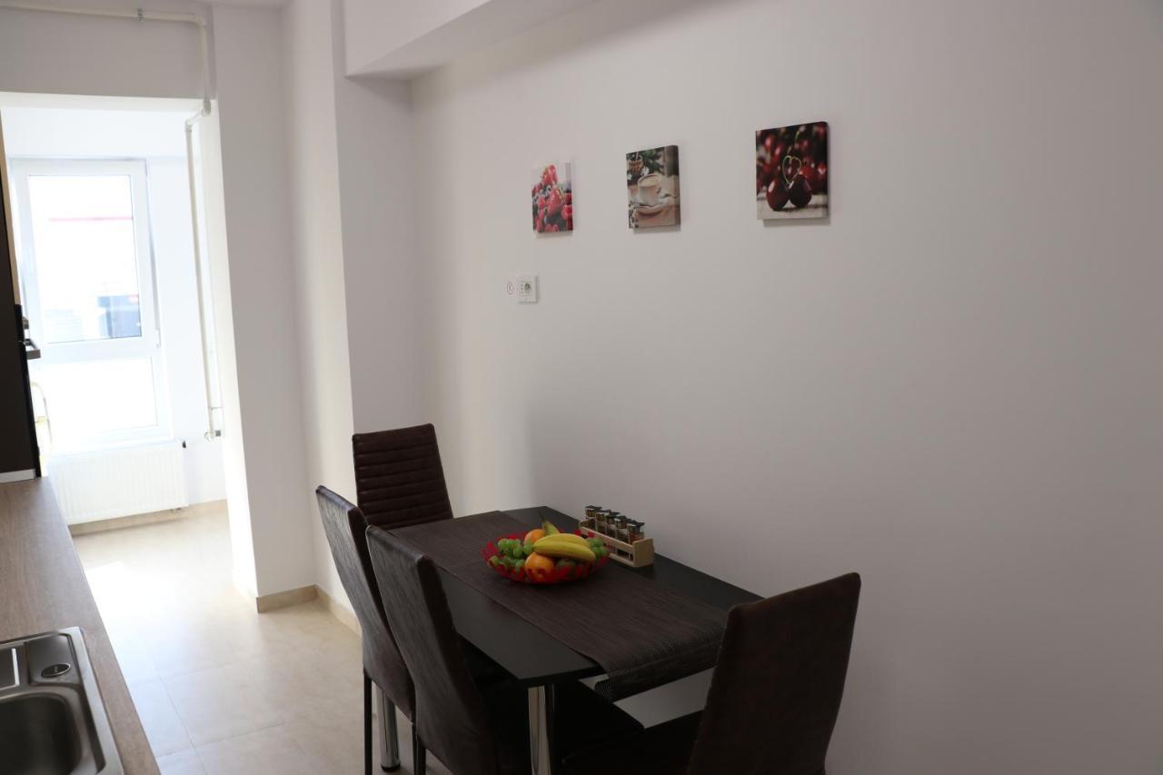 Cityapart Granvia Marina - Cazare In Constanta, Langa Statiunea Mamaia Εξωτερικό φωτογραφία
